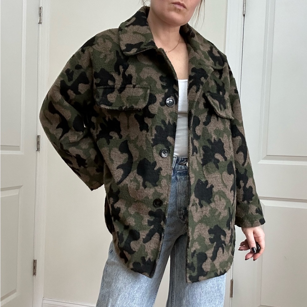 ABS Camo Print Fleeced Shirt Jacket - Picture 6 of 9
